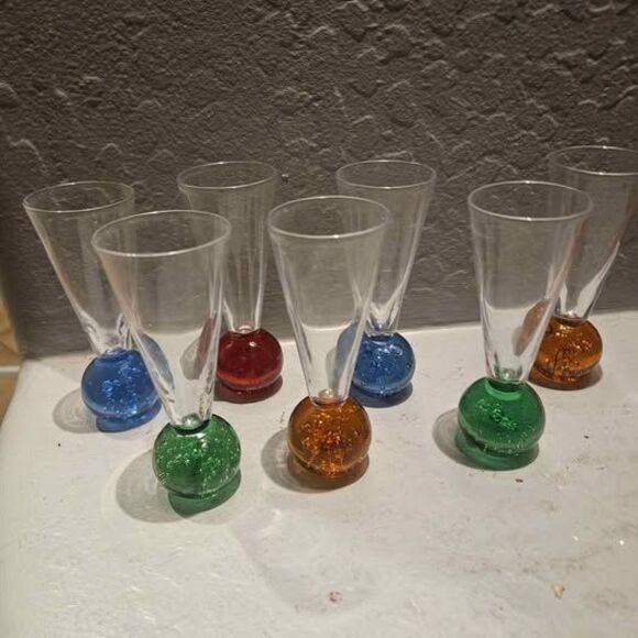 Set of 6 Bullicante Bubble Bottom Cordial Glasses Shot Glasses - Picture 1 of 3